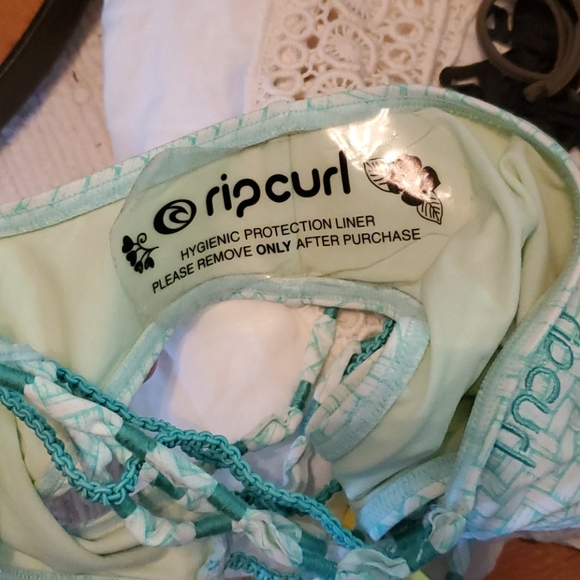 Rip Curl bathing suit bottom,  NWT - Picture 5 of 5